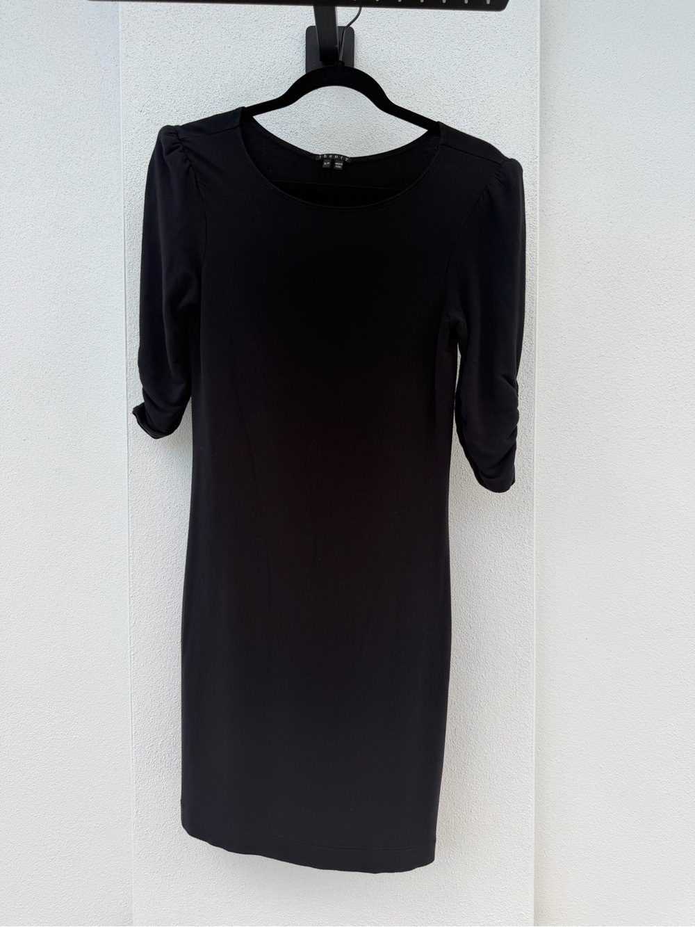 THEORY | S/P Black Modal Dress w Puffed Shoulders & Ruched 3/4 Sleeve Great UC